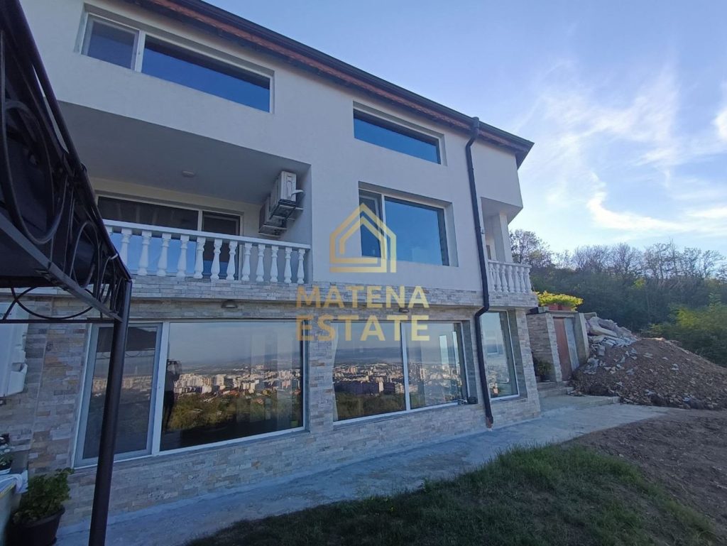 Къща за продажба, Варна, м-т Пчелина