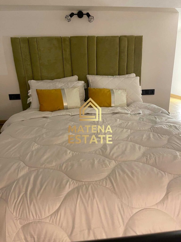 Луксозен едностаен апартамент в София, Център