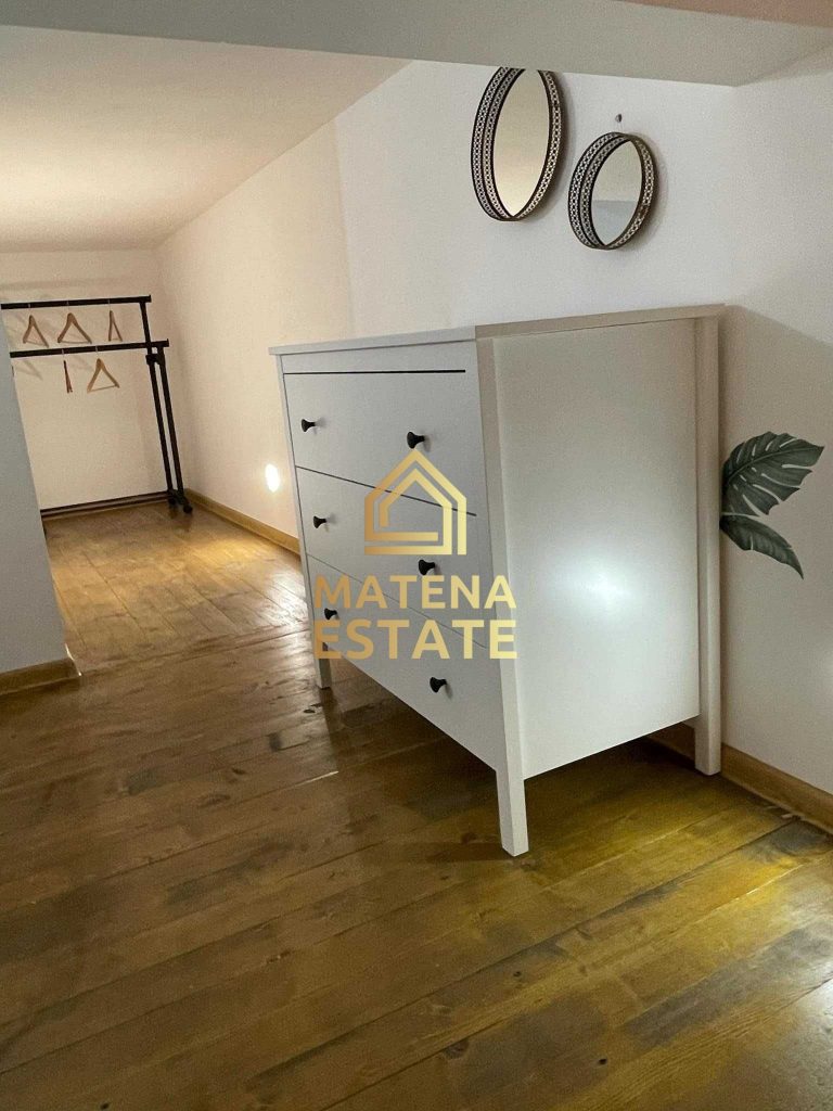 Луксозен едностаен апартамент в София, Център