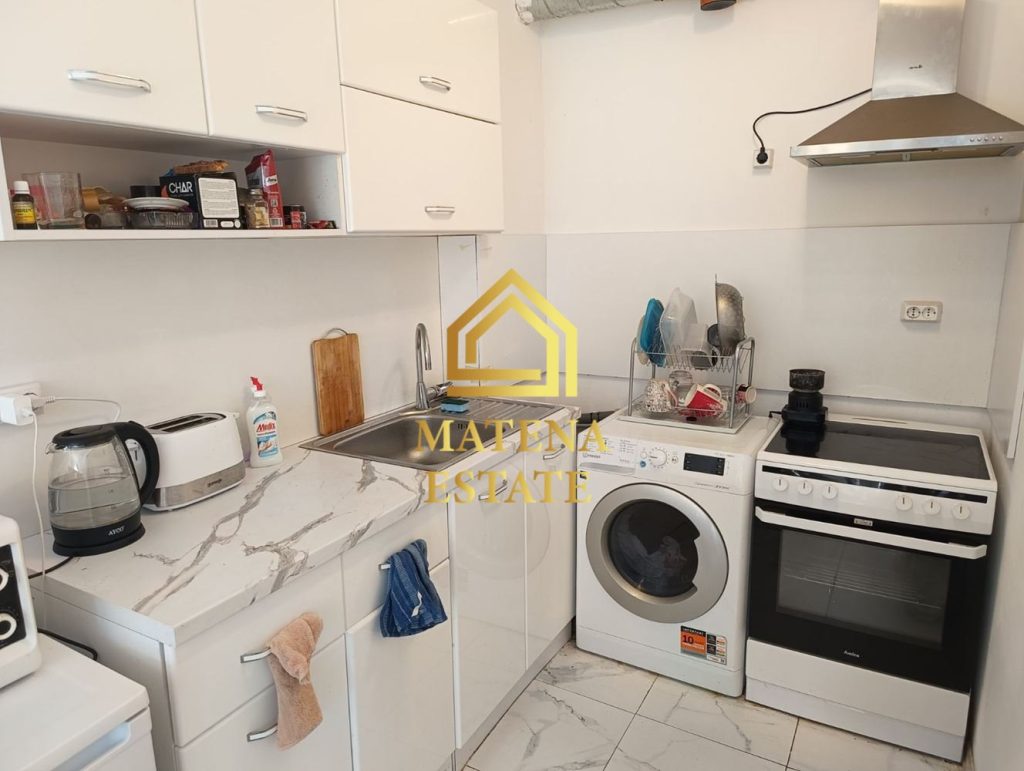 Двустаен апартамент за продажба в кв. Малинова долина, София