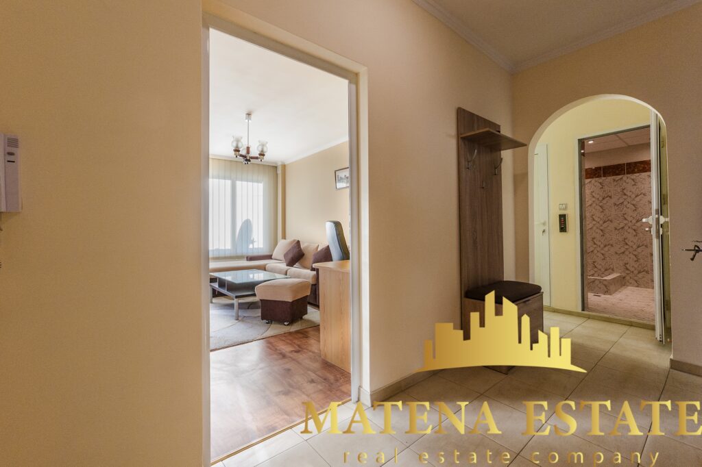 Продава се обзаведен тристаен апартамент , София, ж.к. Овча купел 1