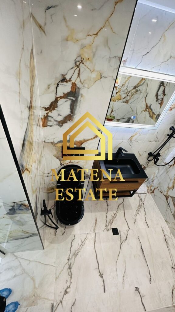 Двустаен апартамент, преустроен в тристаен в Обеля 1, София