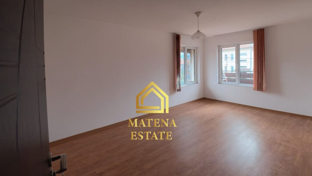 Къща за продажба в кв. Обеля, София