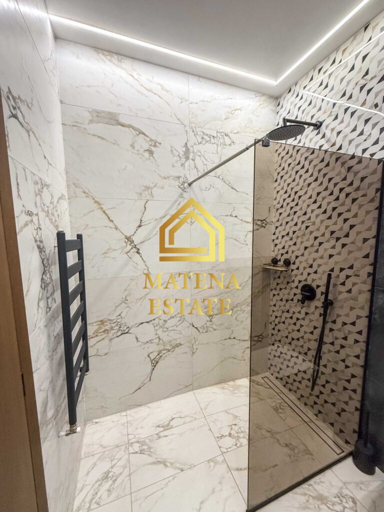 Стилен двустаен апартамент под наем в кв. Кръстова вада, София