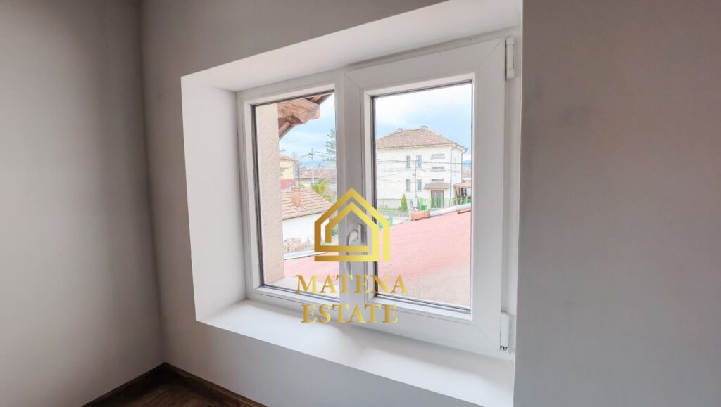 Къща за продажба в кв. Обеля, София