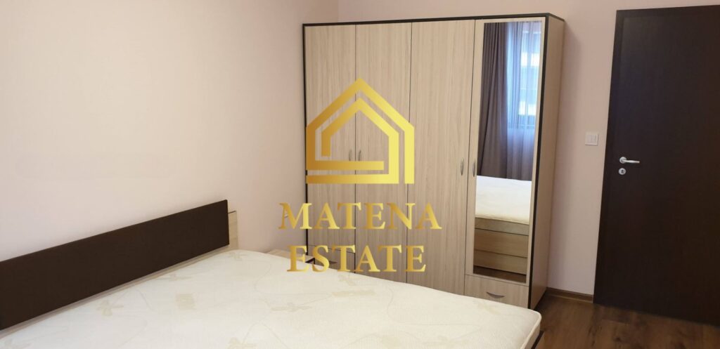 Тристаен апартамент под наем в Зона Б-5, София