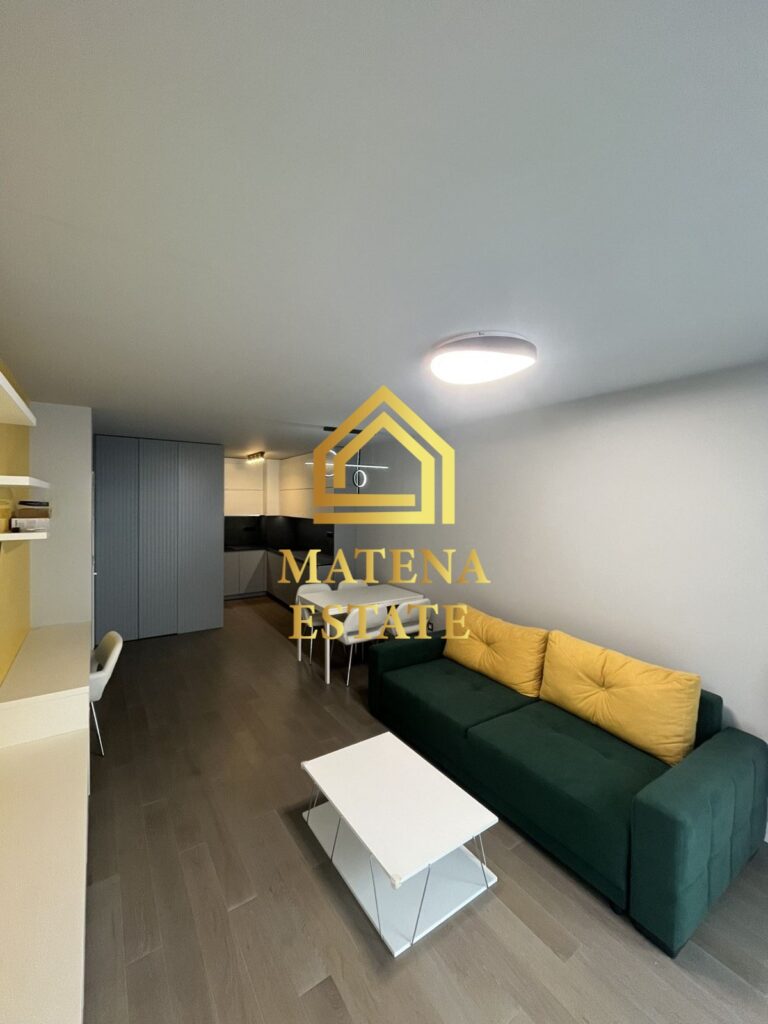 Луксозен тристаен апартамент под наем в кв. Борово, София