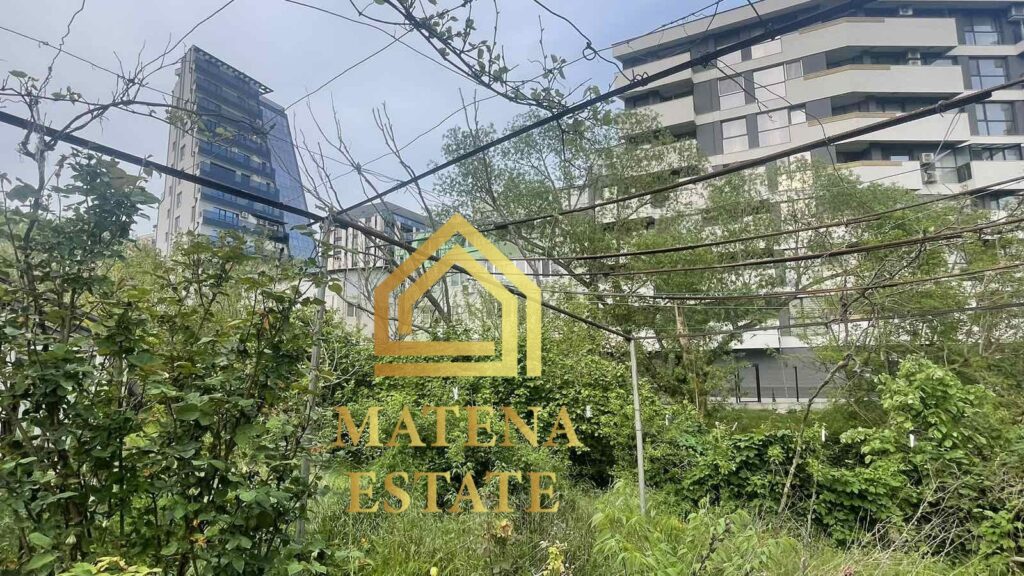 Продава къща  в гр. Варна. ж.к. Изгрев