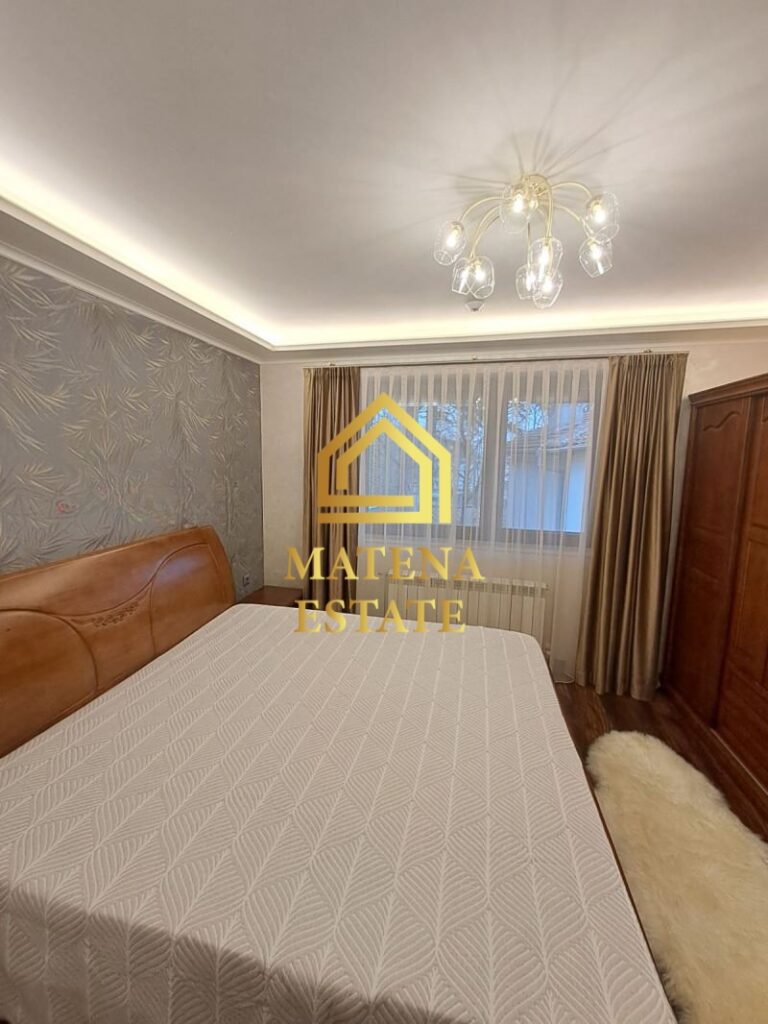 Къща за продажба в гр. Банкя