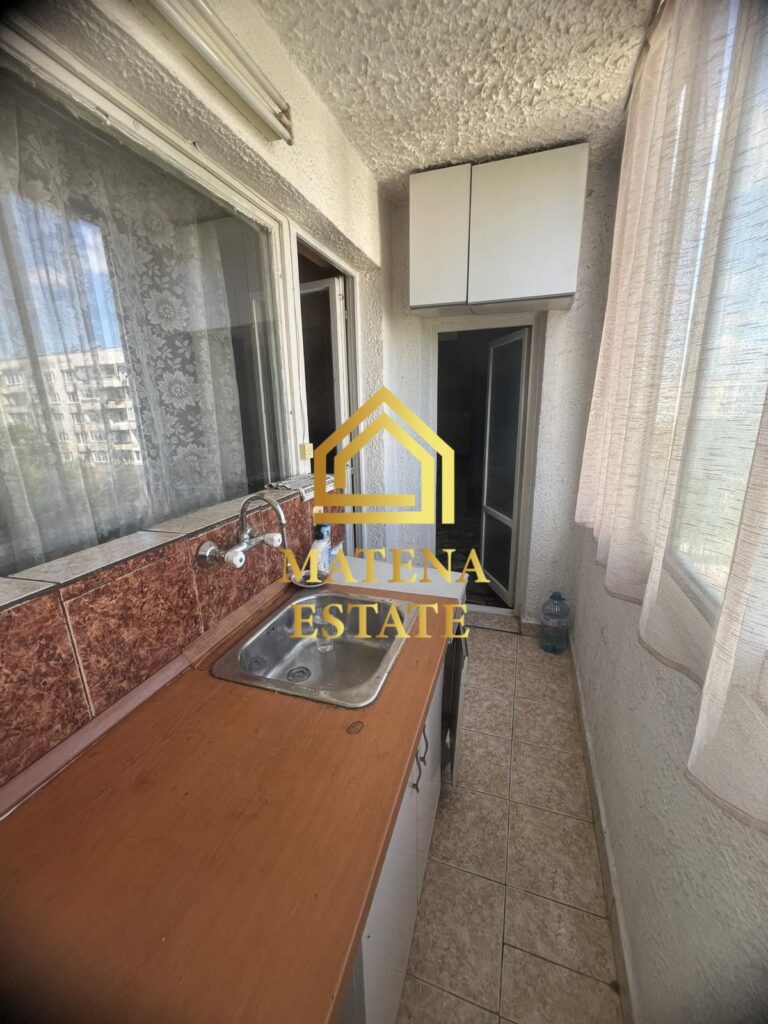 Двустаен апартамент за продажба в кв. Хаджи Димитър, София