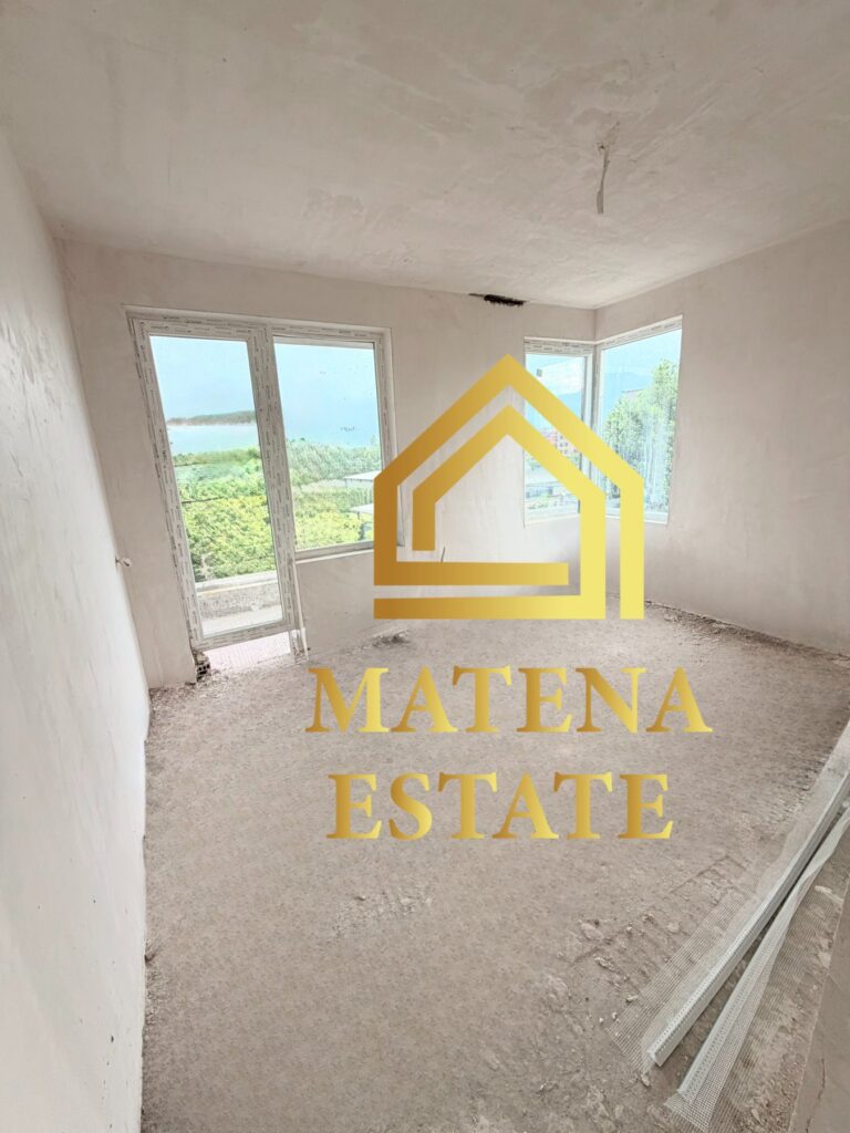 Продава се тристаен апартамент, София, овча купел 1