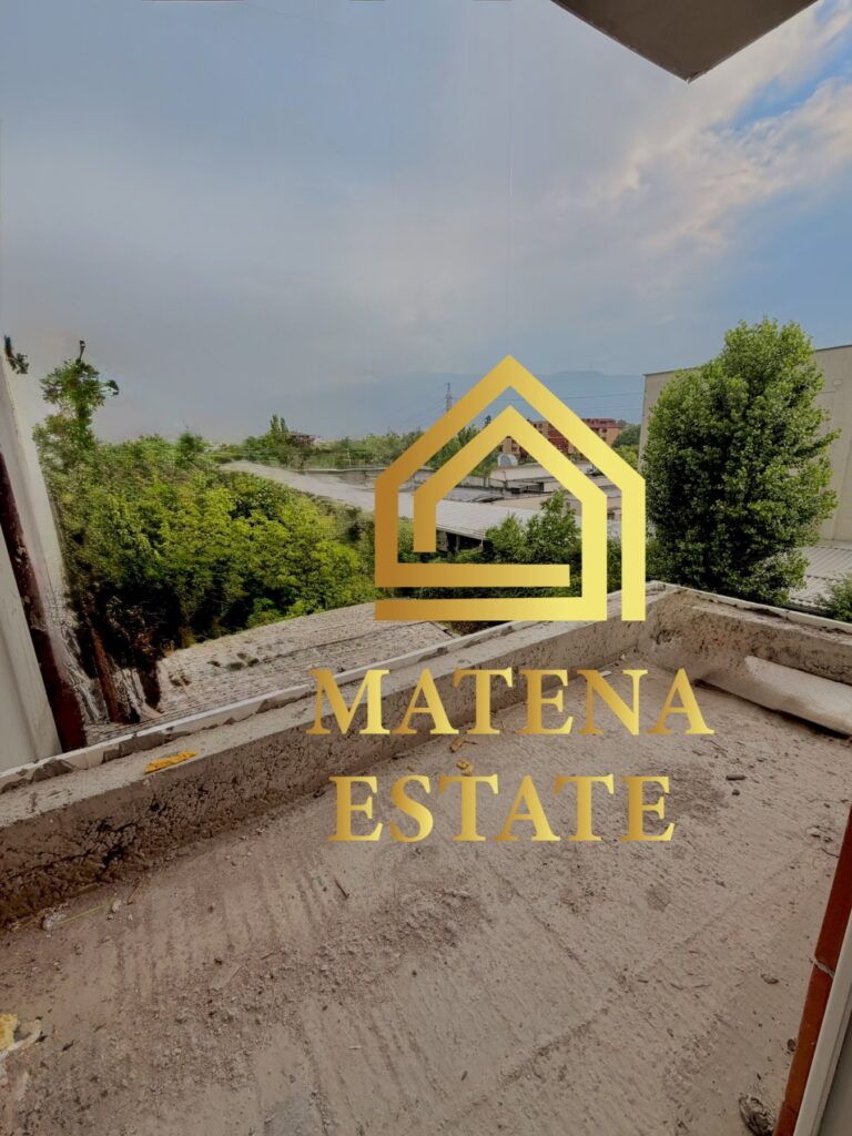 Продава се тристаен апартамент, София, овча купел 1
