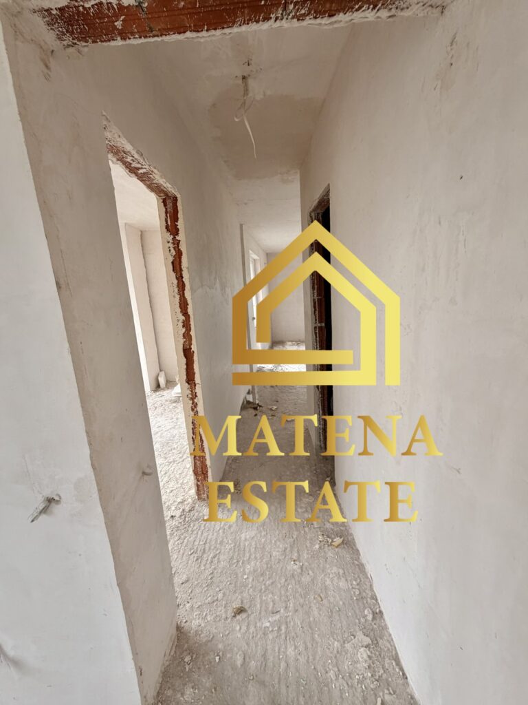 Продава се тристаен апартамент, София, овча купел 1