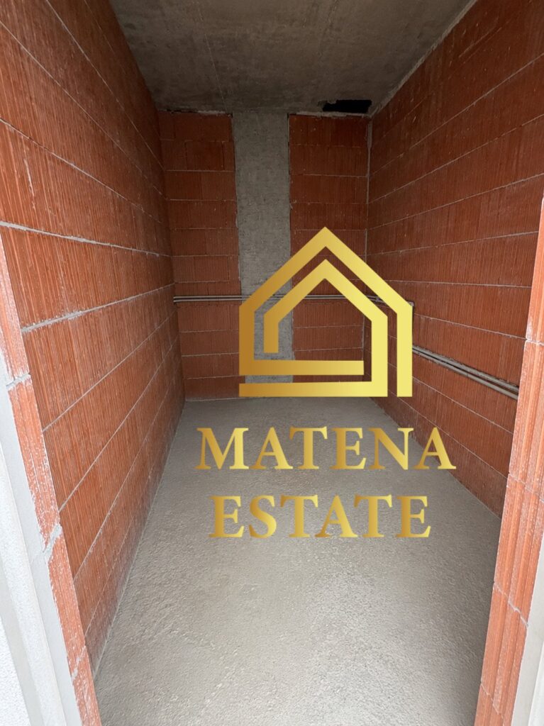 Продава се тристаен апартамент, София, овча купел 1