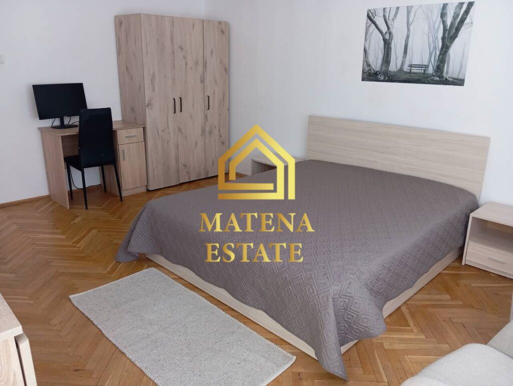 Многостаен апартамент за продажба в София, Център