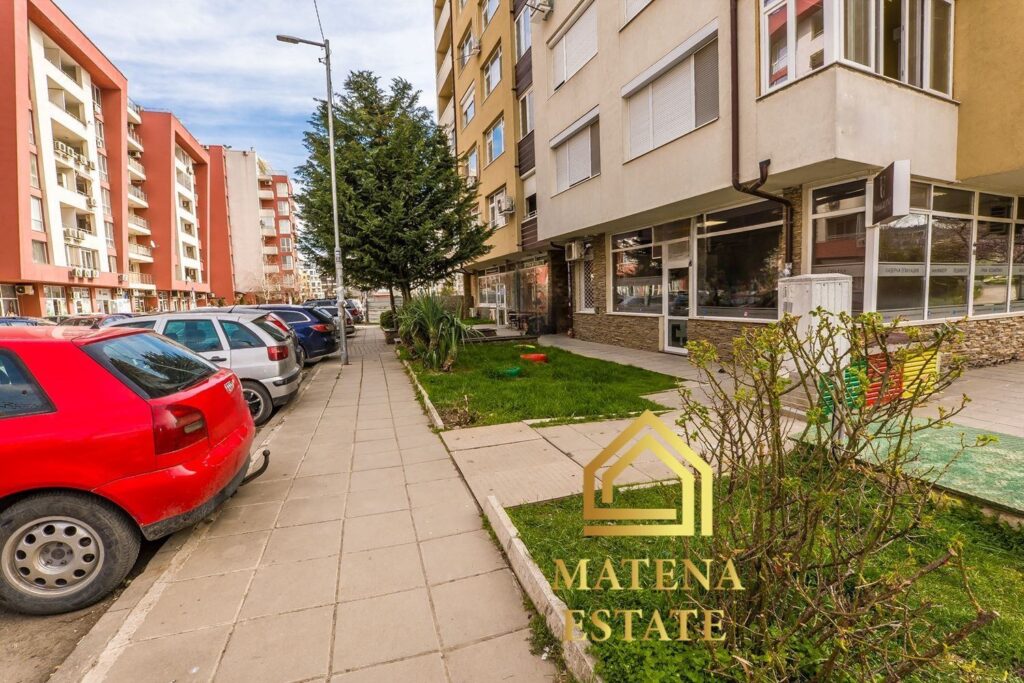 Просторен двустаен апартамент за продажба 78 кв.м.