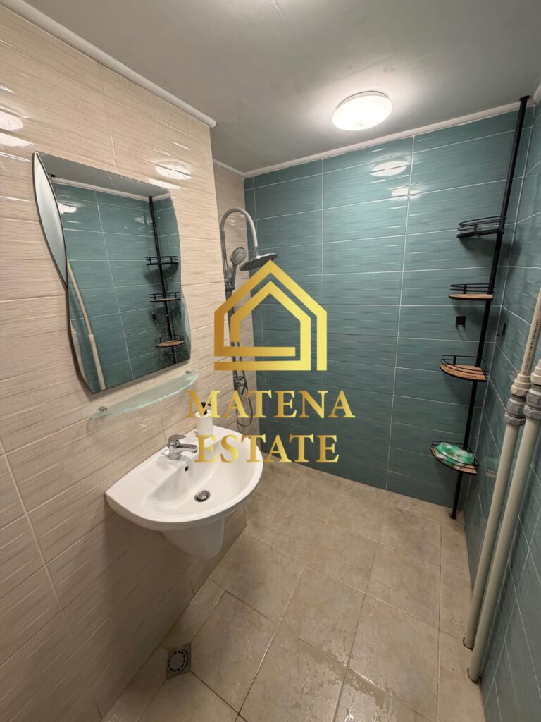 Тристаен апартамент за продажба в кв. Дианабад, София